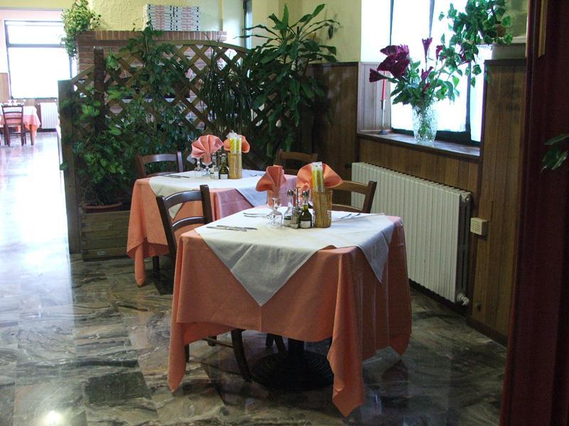 Hotel Ponte Autostrada Seriate Luaran gambar