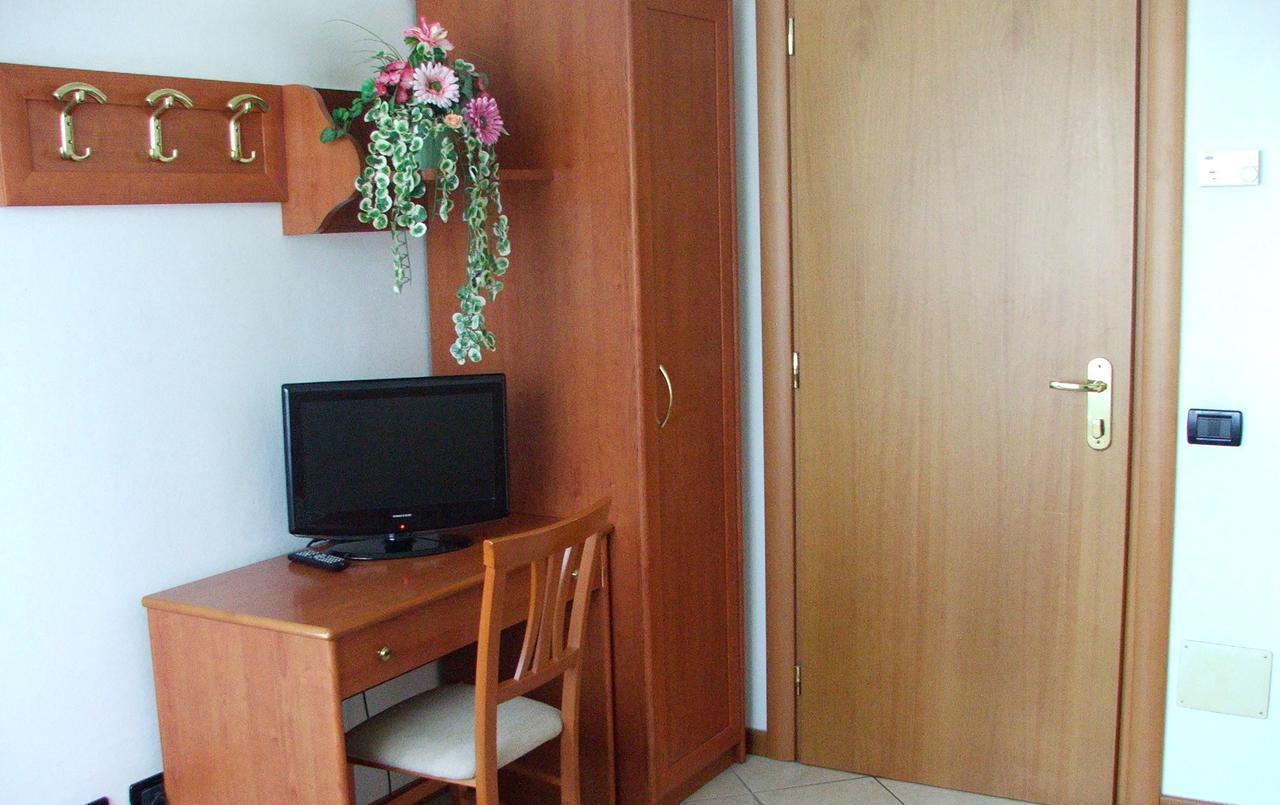 Hotel Ponte Autostrada Seriate Luaran gambar