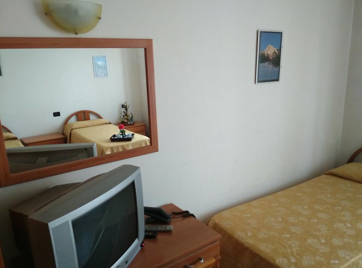 Hotel Ponte Autostrada Seriate Luaran gambar